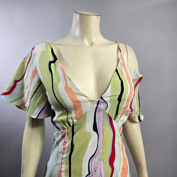 Mika brand small dress R14 - Picture 2 of 5